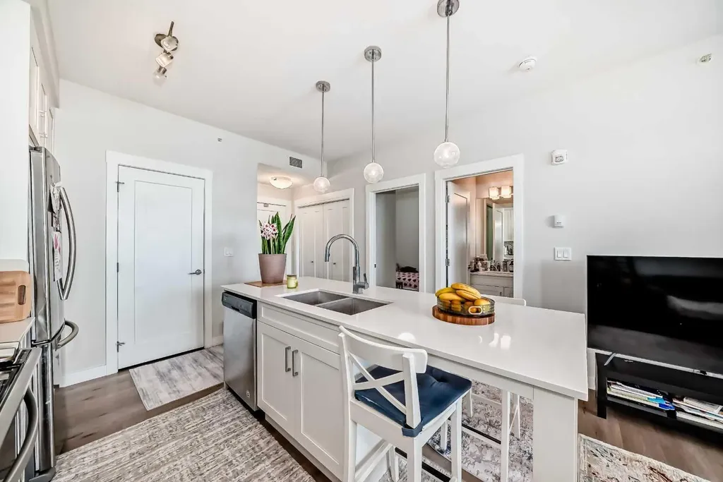 300 Auburn Meadows Common SE Calgary AB T3M 3E7
