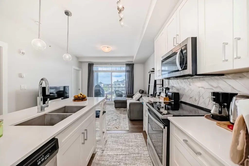 300 Auburn Meadows Common SE Calgary AB T3M 3E7