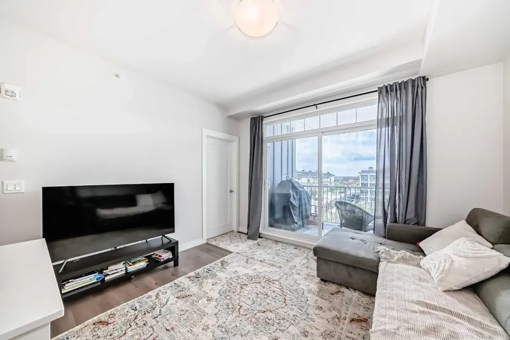 300 Auburn Meadows Common SE Calgary AB T3M 3E7