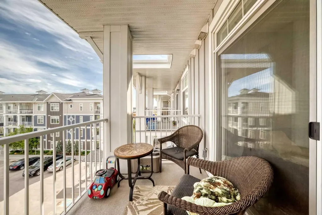 300 Auburn Meadows Common SE Calgary AB T3M 3E7