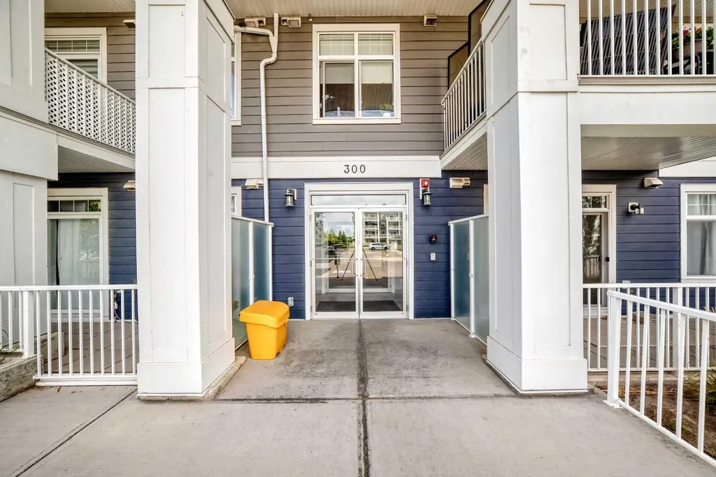 300 Auburn Meadows Common SE Calgary AB T3M 3E7