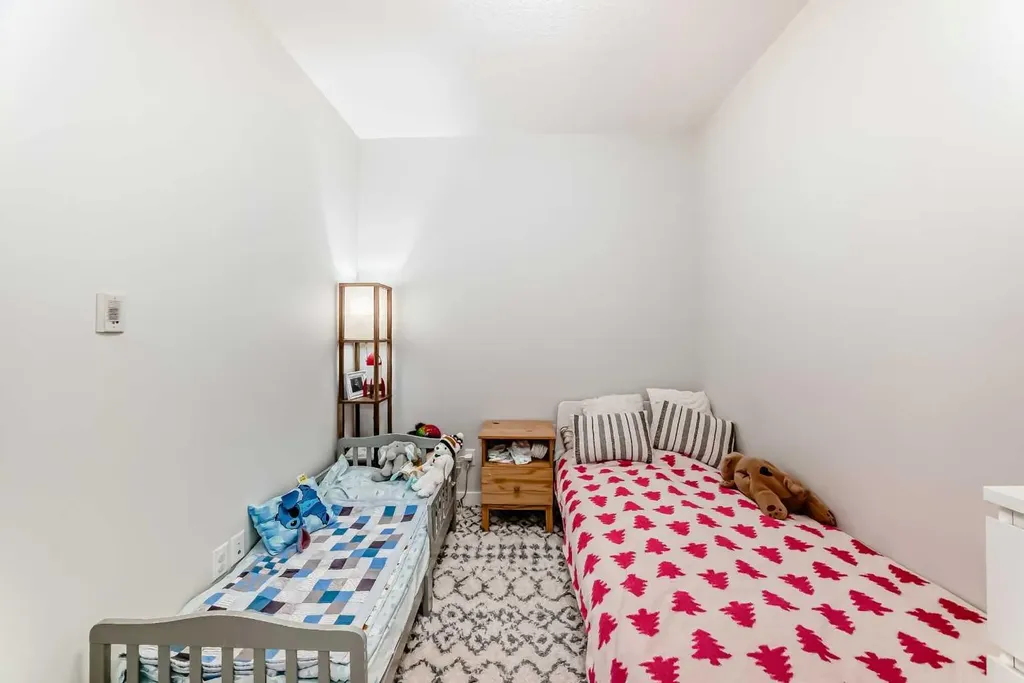 300 Auburn Meadows Common SE Calgary AB T3M 3E7