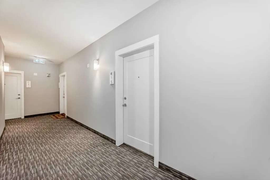 300 Auburn Meadows Common SE Calgary AB T3M 3E7