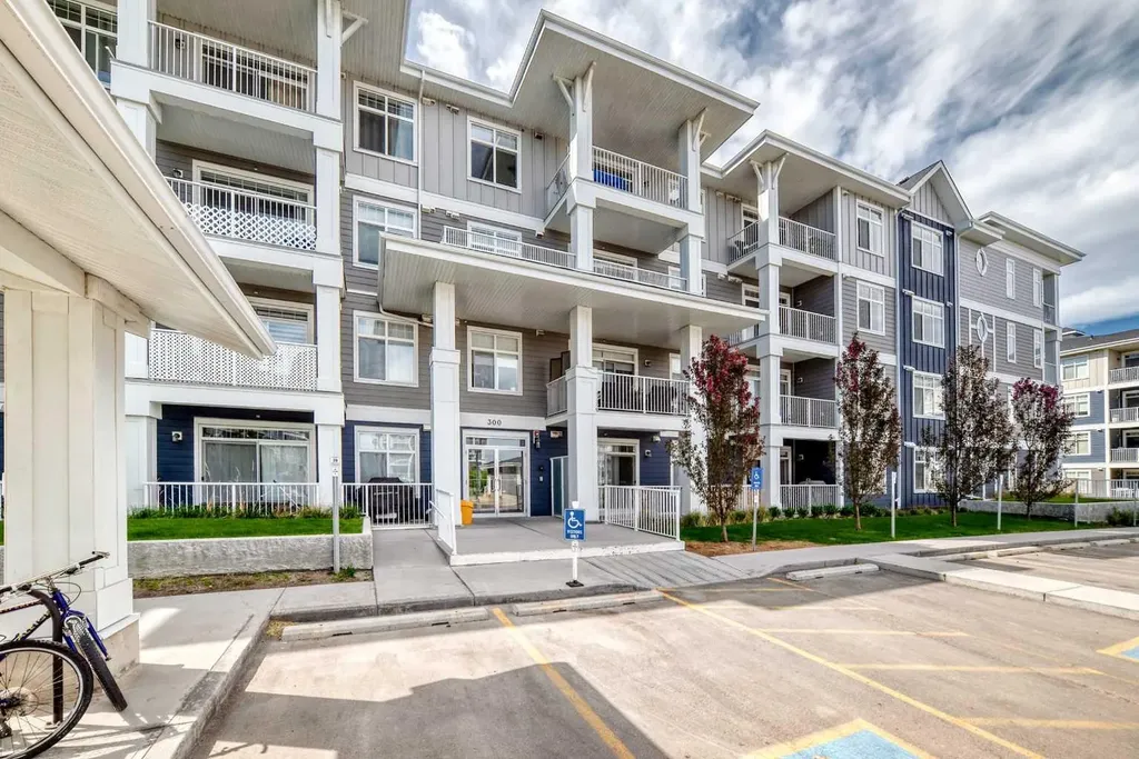 300 Auburn Meadows Common SE Calgary AB T3M 3E7