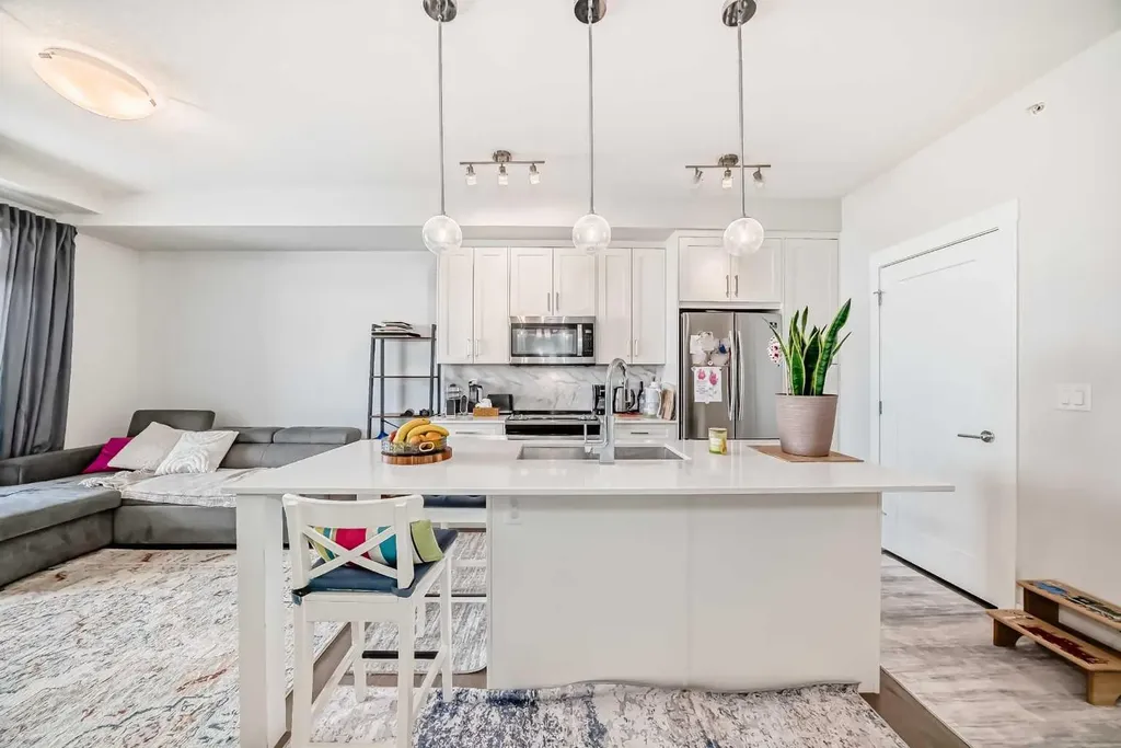 300 Auburn Meadows Common SE Calgary AB T3M 3E7