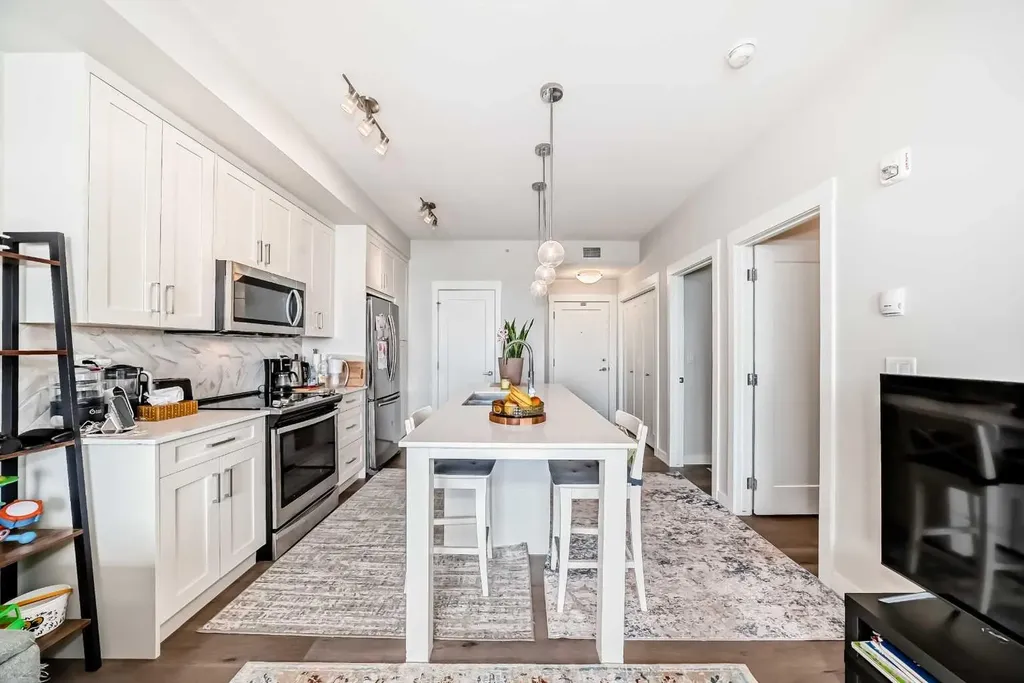 300 Auburn Meadows Common SE Calgary AB T3M 3E7