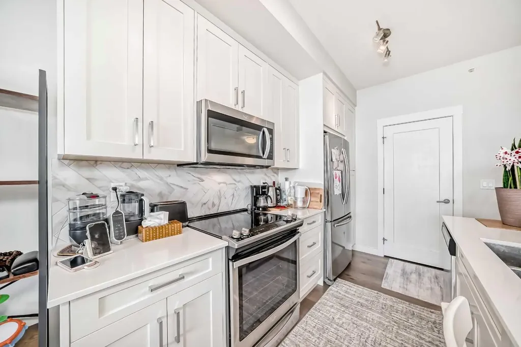 300 Auburn Meadows Common SE Calgary AB T3M 3E7