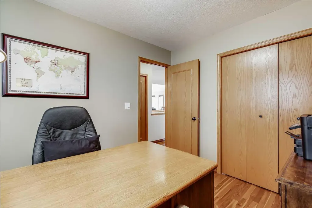 8 Mt Cascade Close SE Calgary AB T2Z 2K3