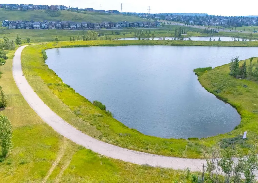 4 Sage Hill Terrace NW Calgary AB T3R 0W4