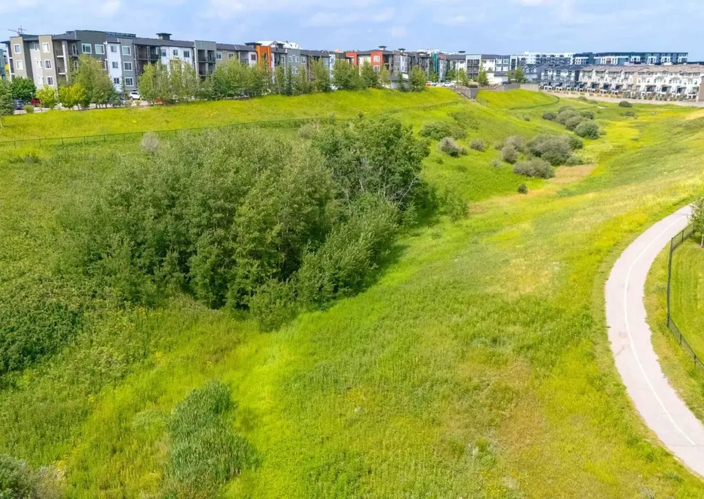 4 Sage Hill Terrace NW Calgary AB T3R 0W4