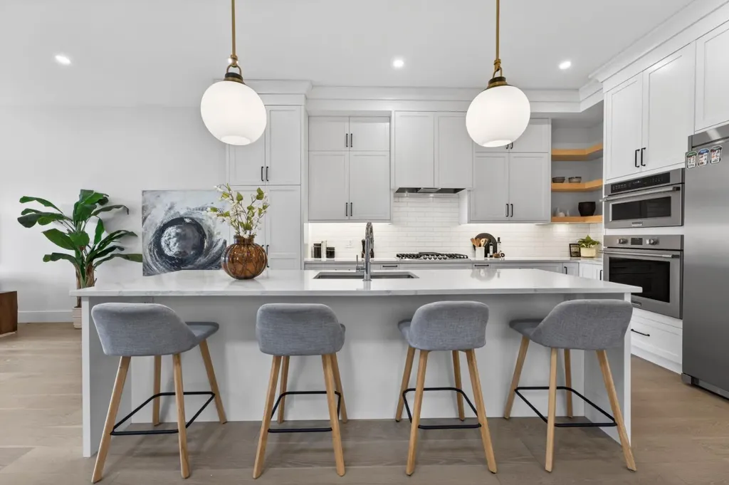 2506 20 Street SW Calgary AB T2T4Z3