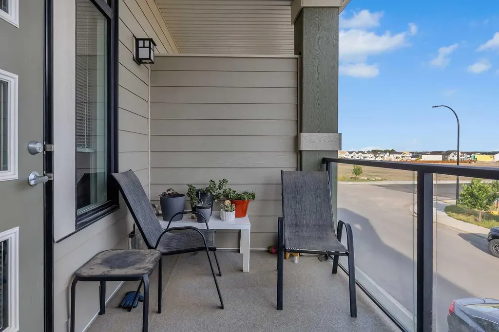 154 Seton Passage SE Calgary AB T3M3A6