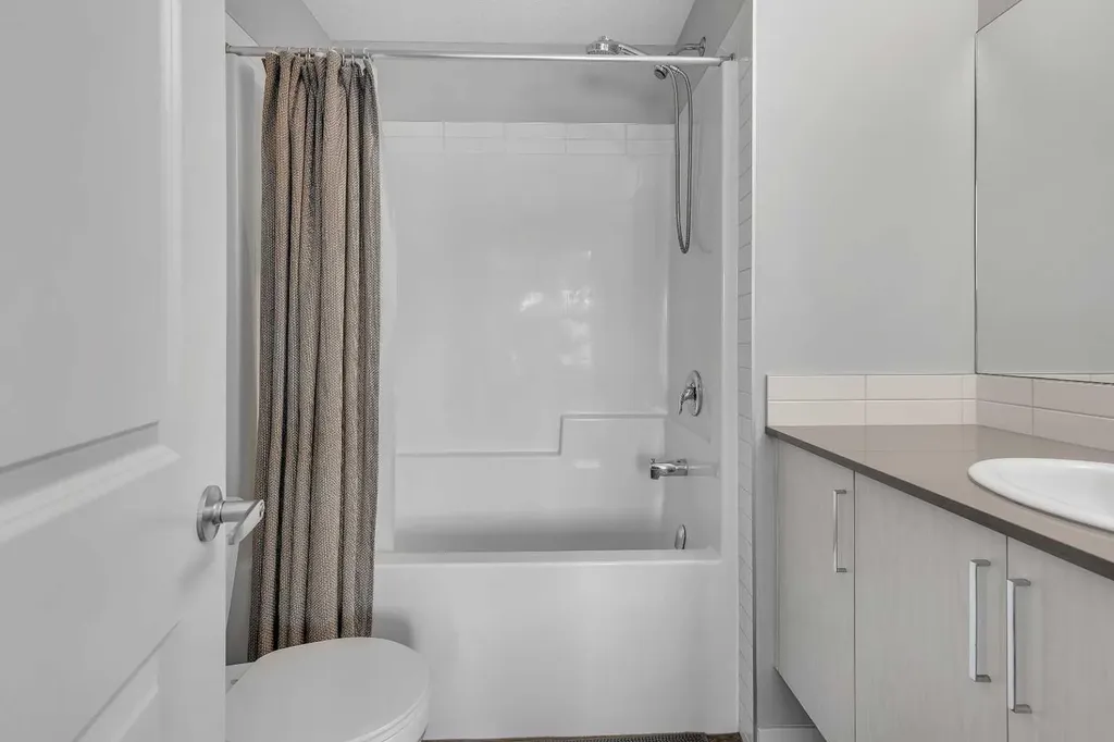 154 Seton Passage SE Calgary AB T3M3A6