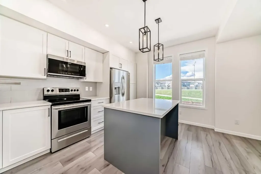 336 South Point Square SW Airdrie AB T4B 5C3