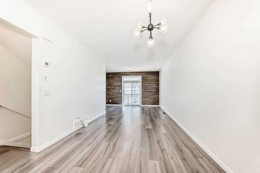 336 South Point Square SW Airdrie AB T4B 5C3