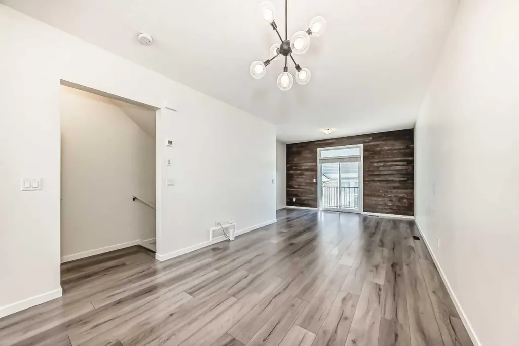 336 South Point Square SW Airdrie AB T4B 5C3
