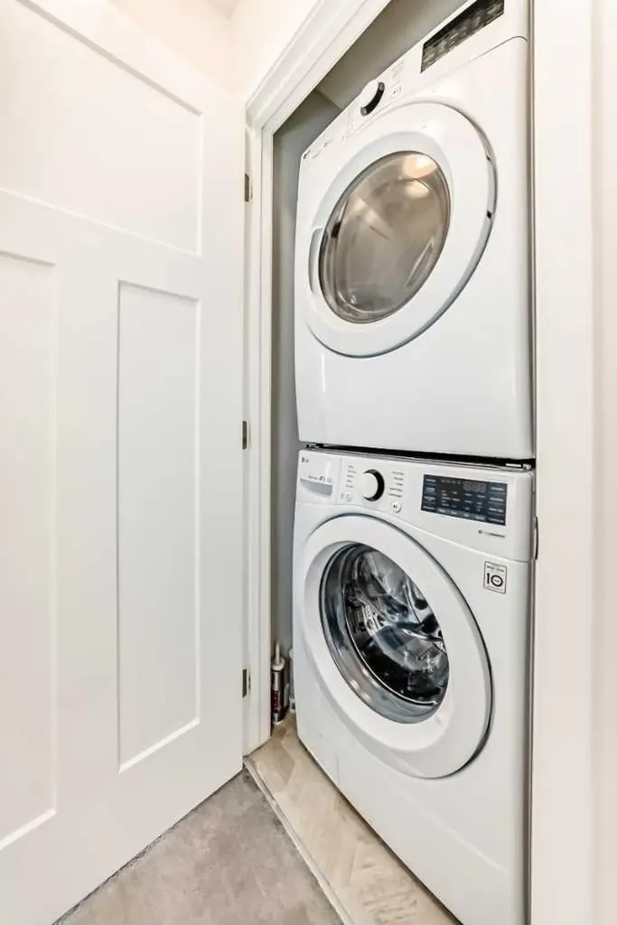 336 South Point Square SW Airdrie AB T4B 5C3