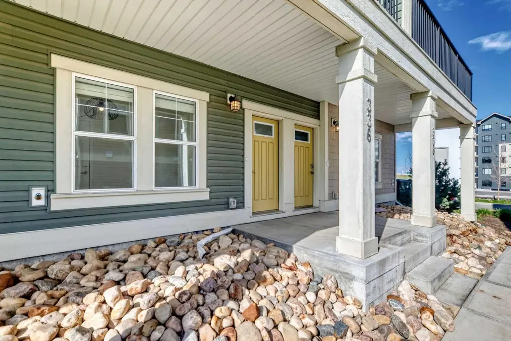 336 South Point Square SW Airdrie AB T4B 5C3