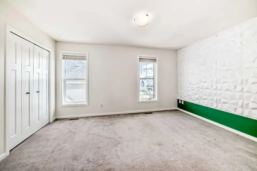 336 South Point Square SW Airdrie AB T4B 5C3