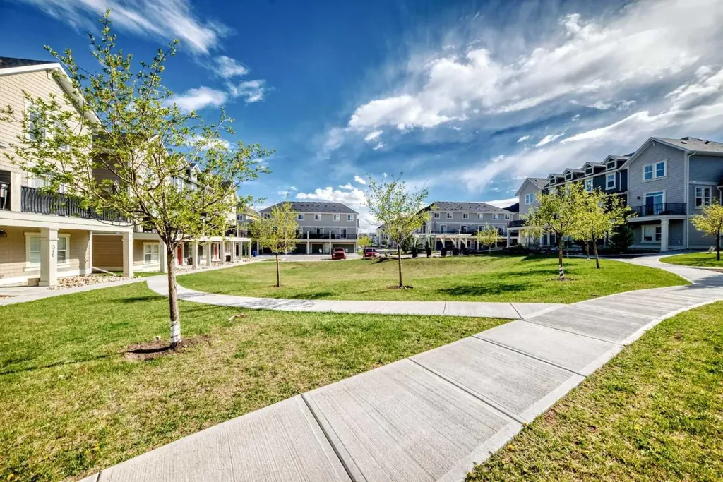 336 South Point Square SW Airdrie AB T4B 5C3