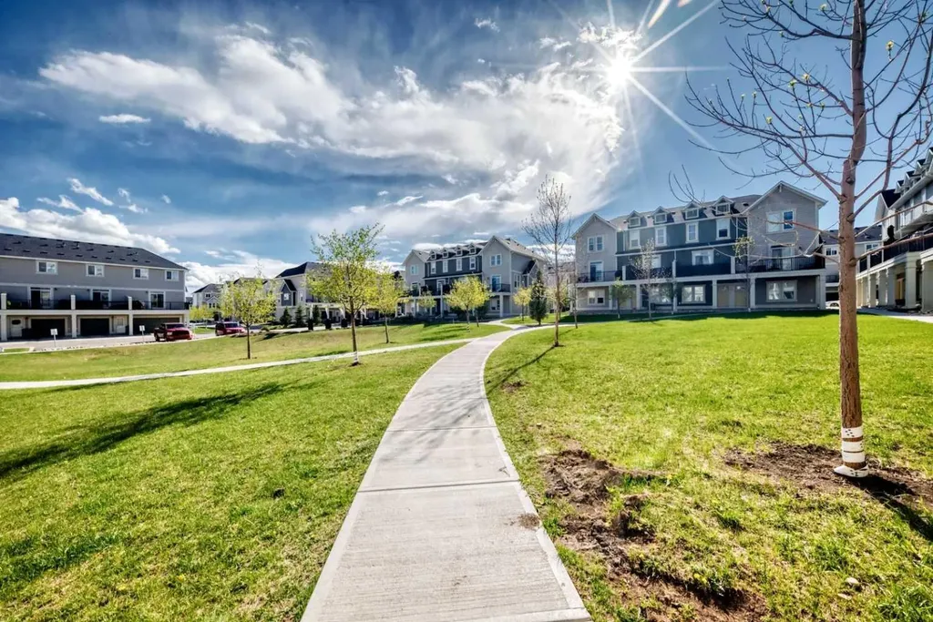 336 South Point Square SW Airdrie AB T4B 5C3