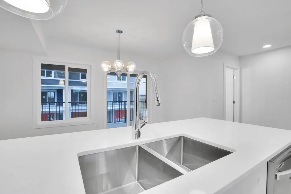 186 Belmont Street SW Calgary AB T2X 5X5