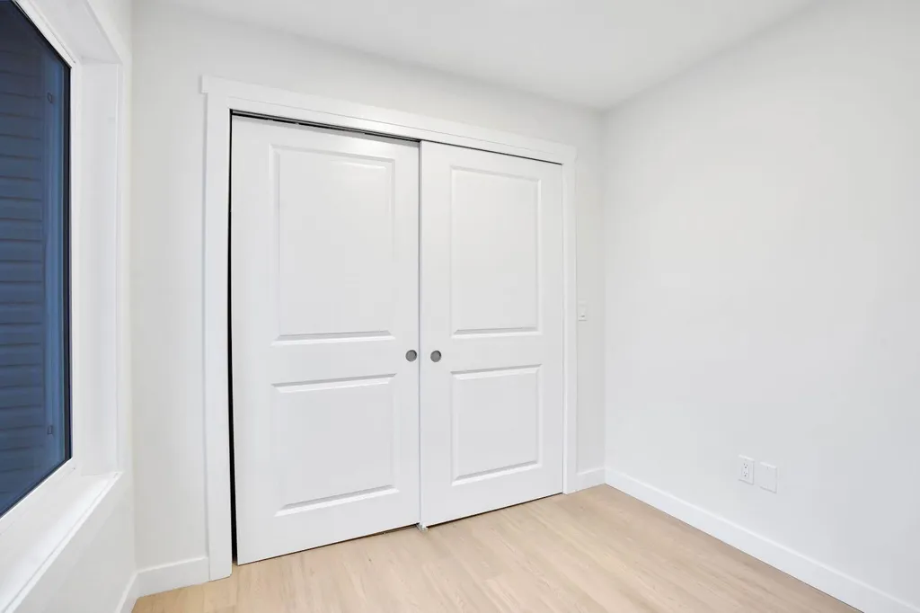 186 Belmont Street SW Calgary AB T2X 5X5