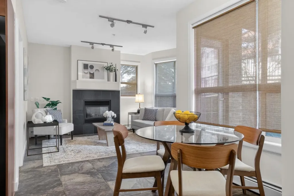 2420 34 Avenue SW Calgary AB T2T2C8