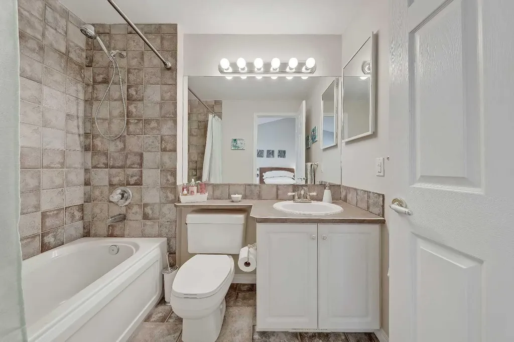 48 Promenade Way SE Calgary AB T2Z 3R4