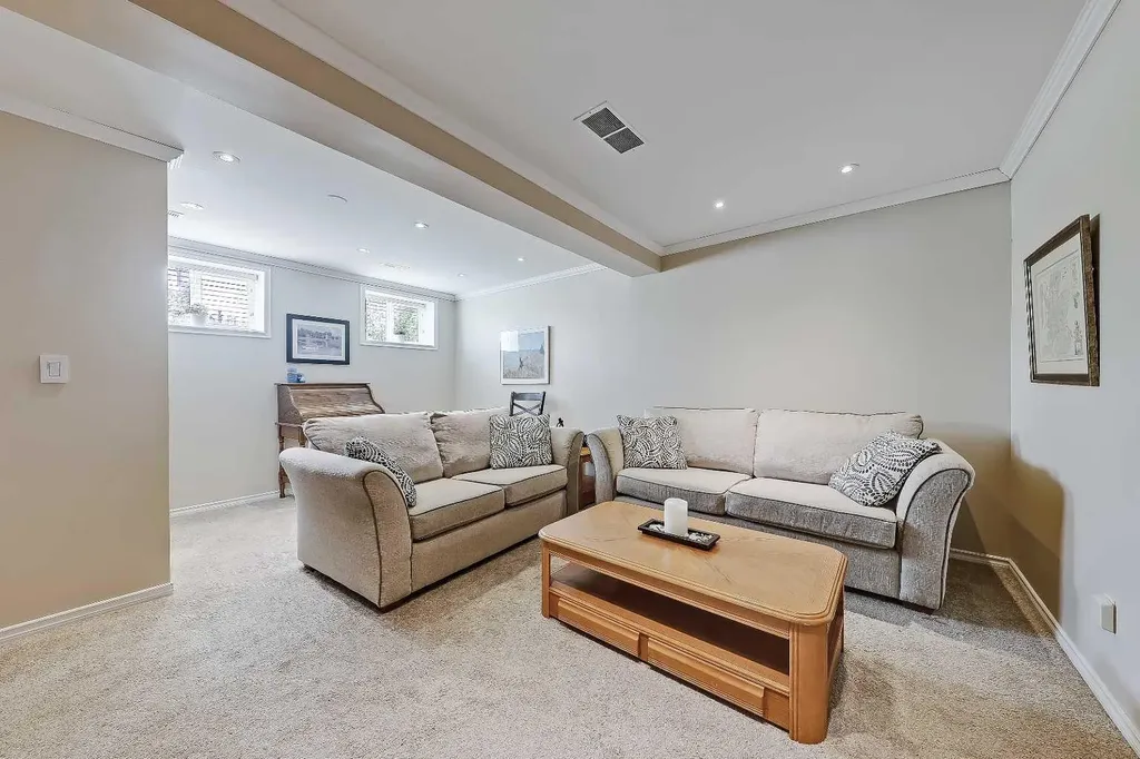 48 Promenade Way SE Calgary AB T2Z 3R4