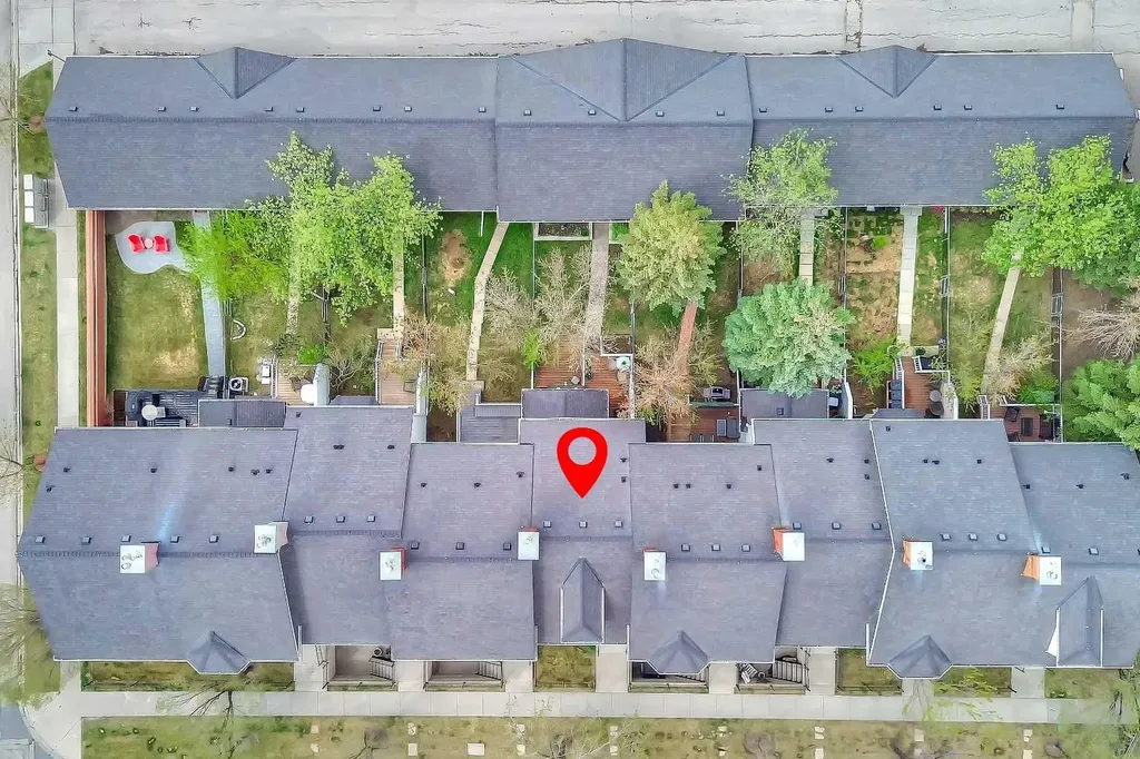 48 Promenade Way SE Calgary AB T2Z 3R4