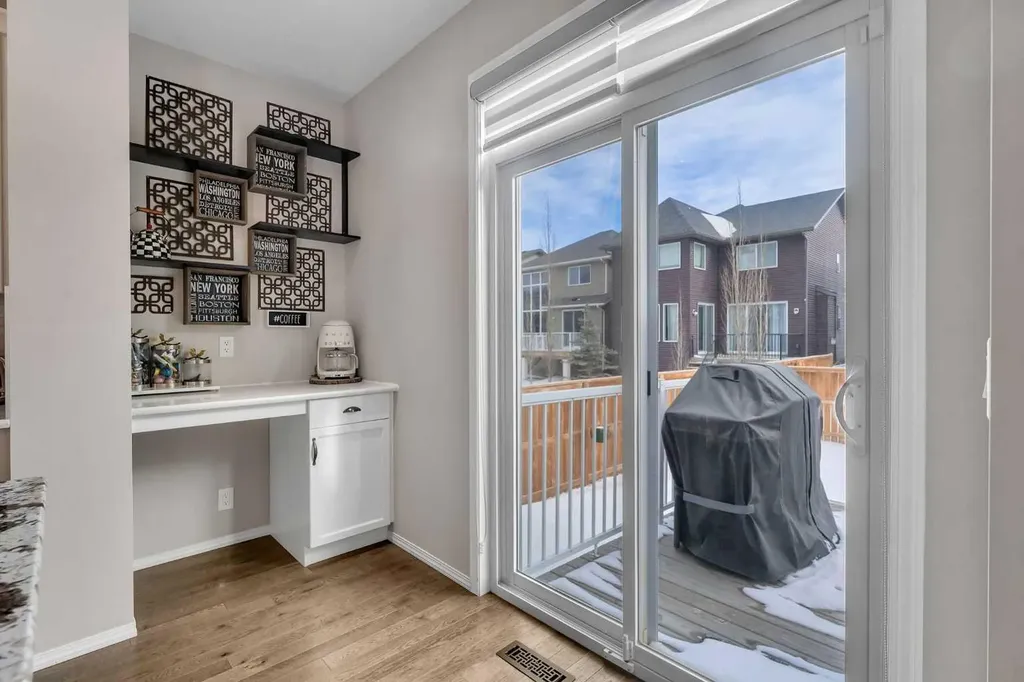 16 Nolancrest Circle NW Calgary AB T3R 0T8