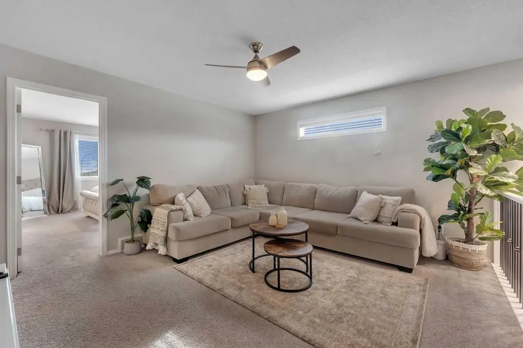 16 Nolancrest Circle NW Calgary AB T3R 0T8