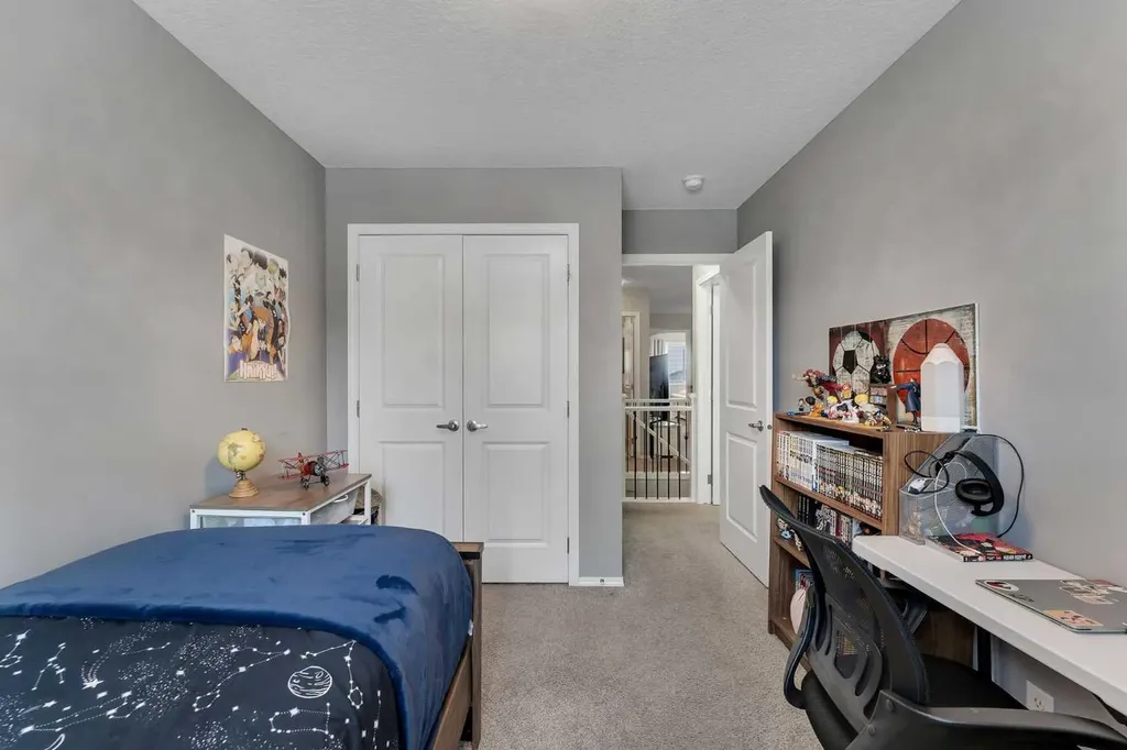 16 Nolancrest Circle NW Calgary AB T3R 0T8