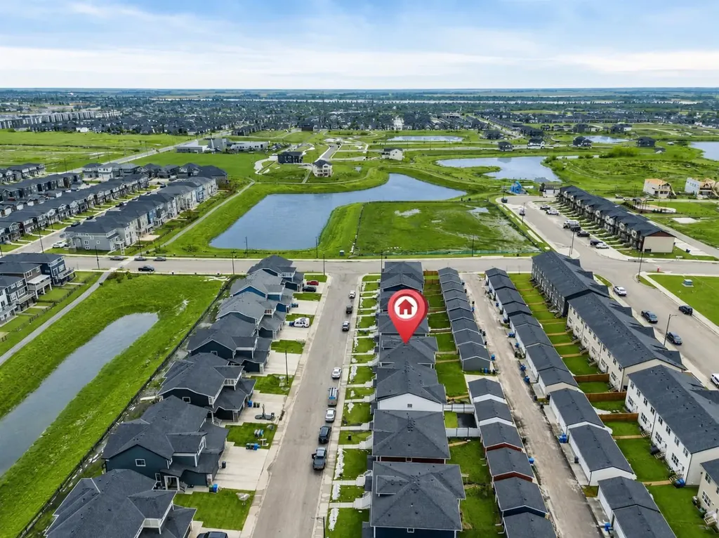 536 Chelsea Gardens Chestermere AB T1X 2V5
