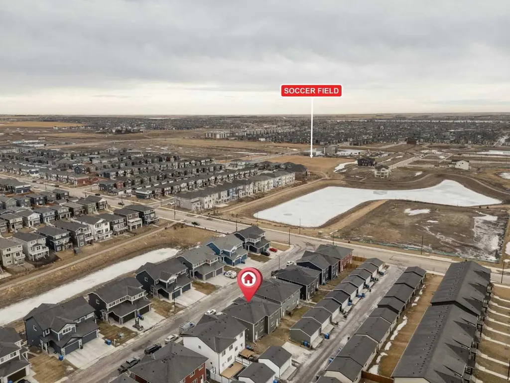 536 Chelsea Gardens Chestermere AB T1X 2V5