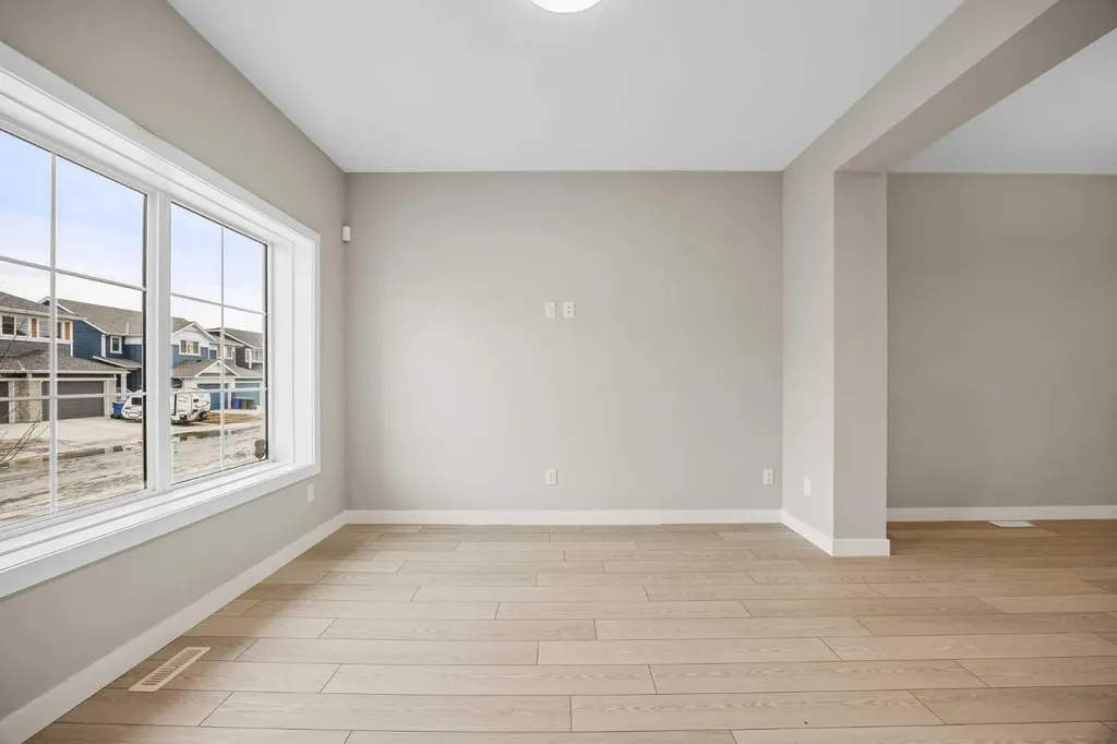 536 Chelsea Gardens Chestermere AB T1X 2V5