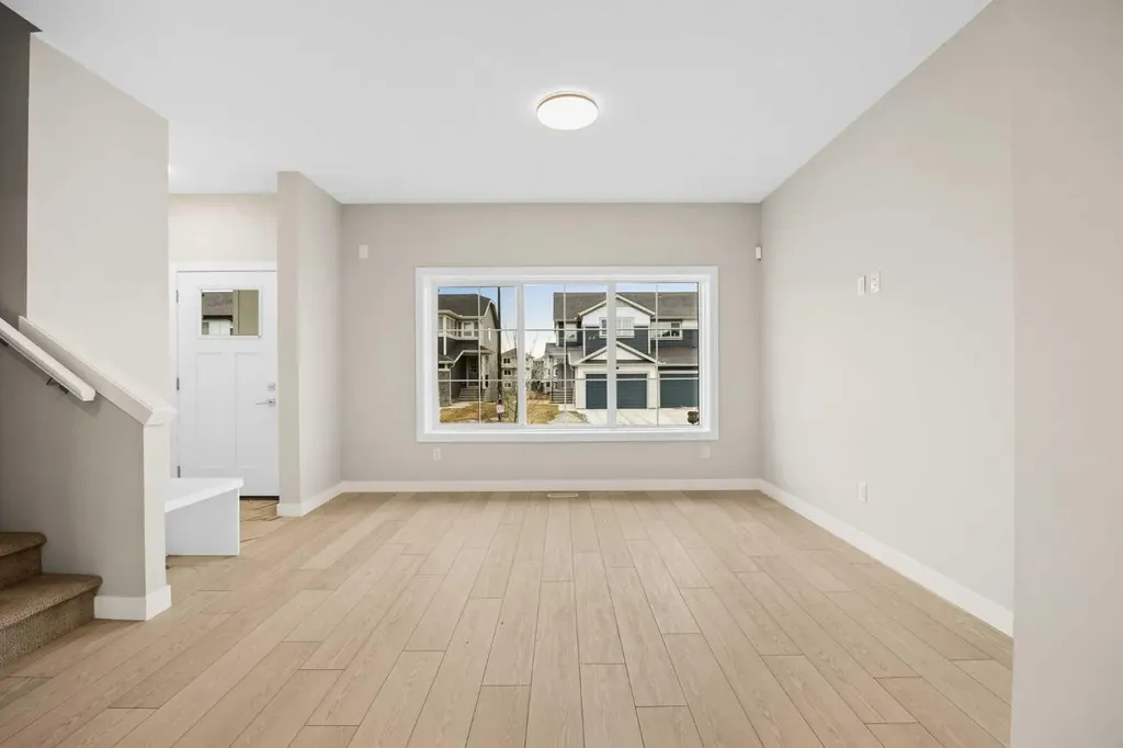 536 Chelsea Gardens Chestermere AB T1X 2V5