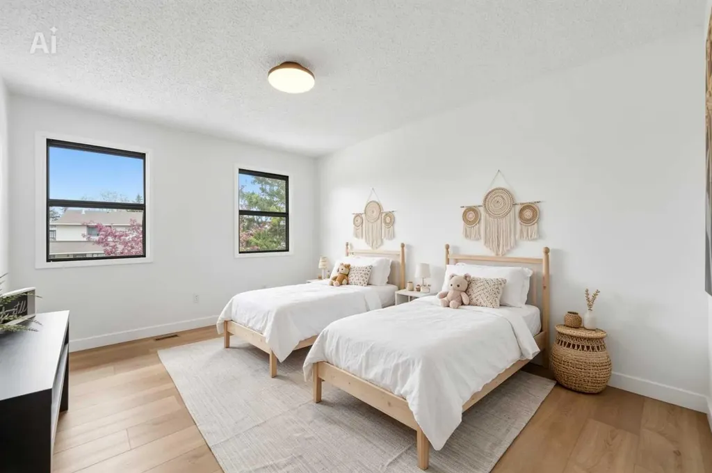 85 Cedarwood Hill SW Calgary AB T2W 3H4