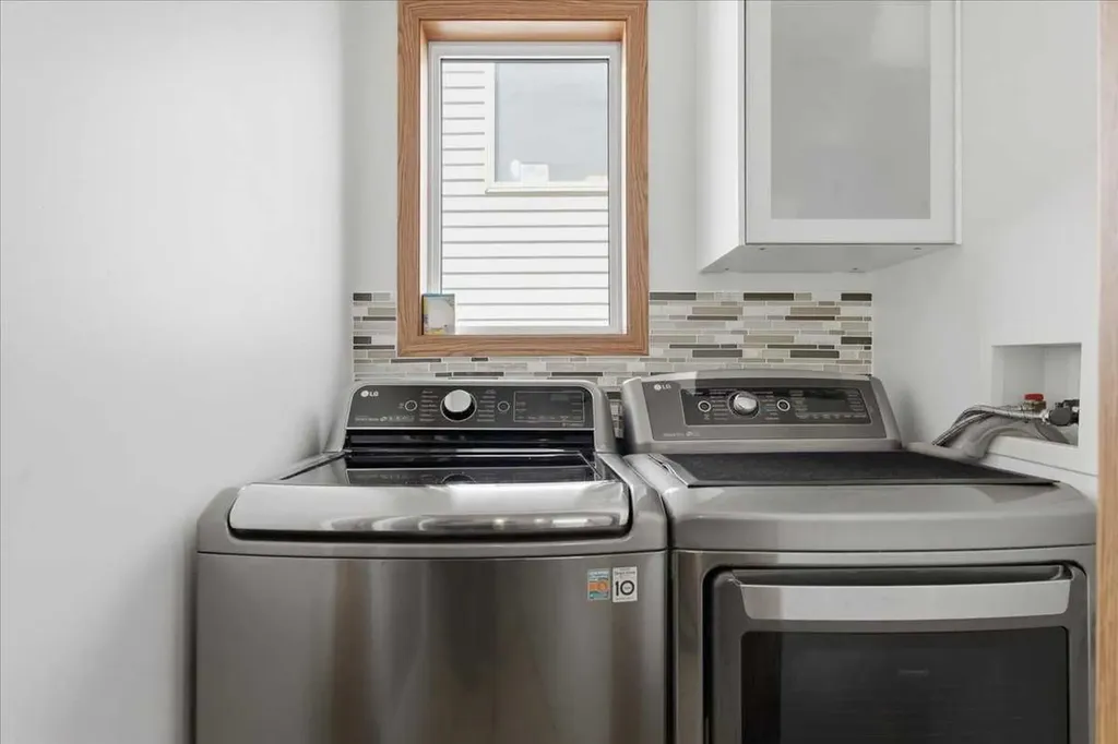 132 Covebrook Close NE Calgary AB T3K 6J5