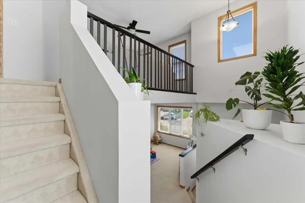 132 Covebrook Close NE Calgary AB T3K 6J5