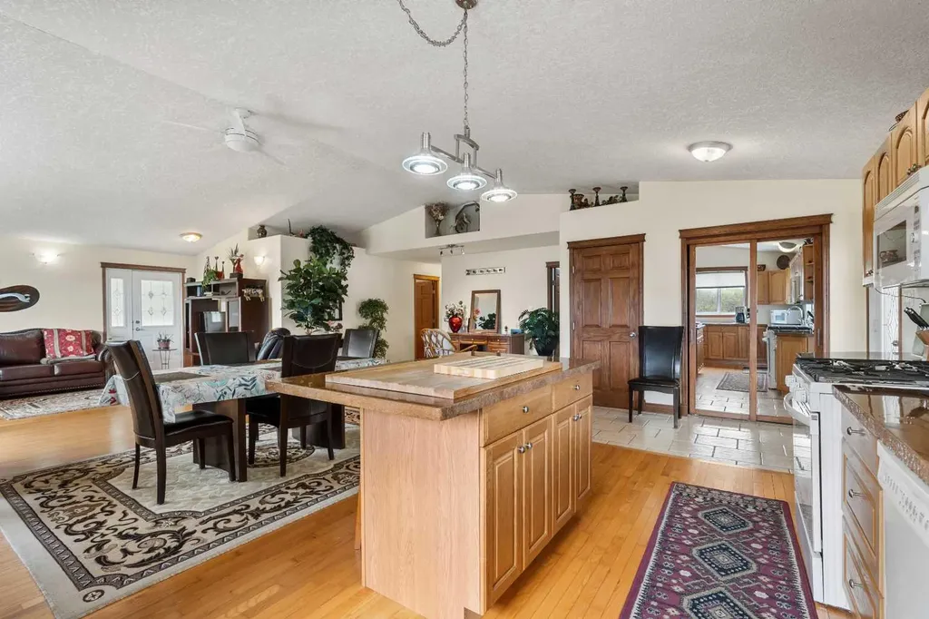 101070 Township Road 594 Rural Woodlands County AB T0E 0B0