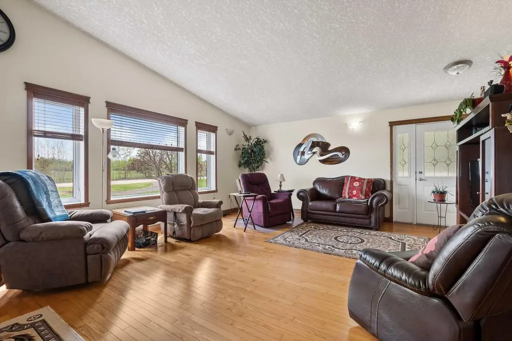 101070 Township Road 594 Rural Woodlands County AB T0E 0B0
