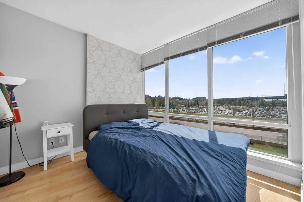 3830 Brentwood Road NW Calgary AB T2L 1K8