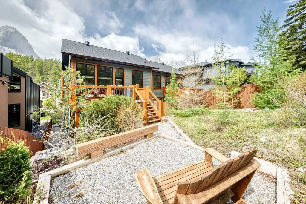 272 Three Sisters Drive Canmore AB T1W 2M7