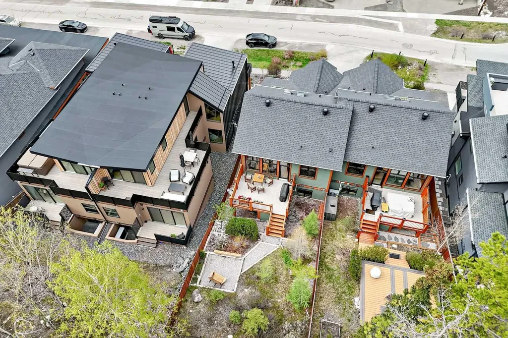 272 Three Sisters Drive Canmore AB T1W 2M7