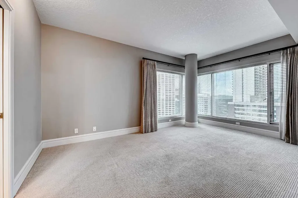 920 5 Avenue SW Calgary AB T2P 5P6