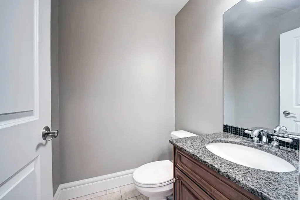 920 5 Avenue SW Calgary AB T2P 5P6