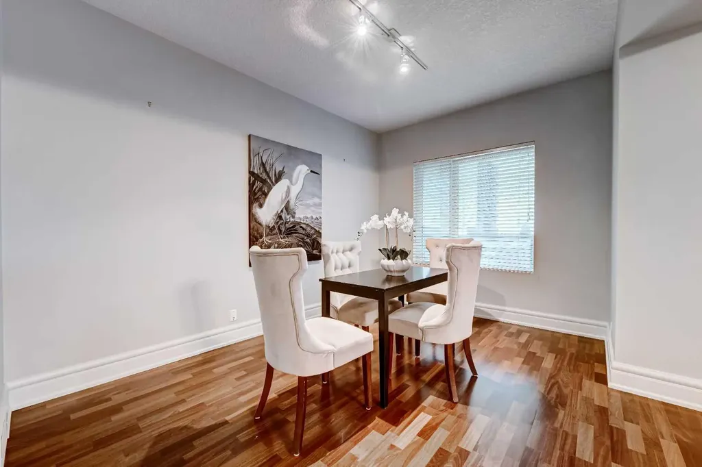 920 5 Avenue SW Calgary AB T2P 5P6