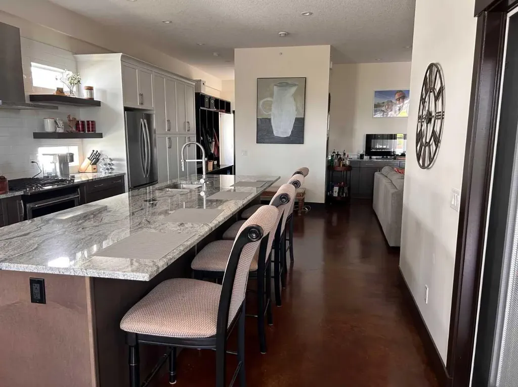 596 Muirfield Crescent Lyalta AB T0J1Y0